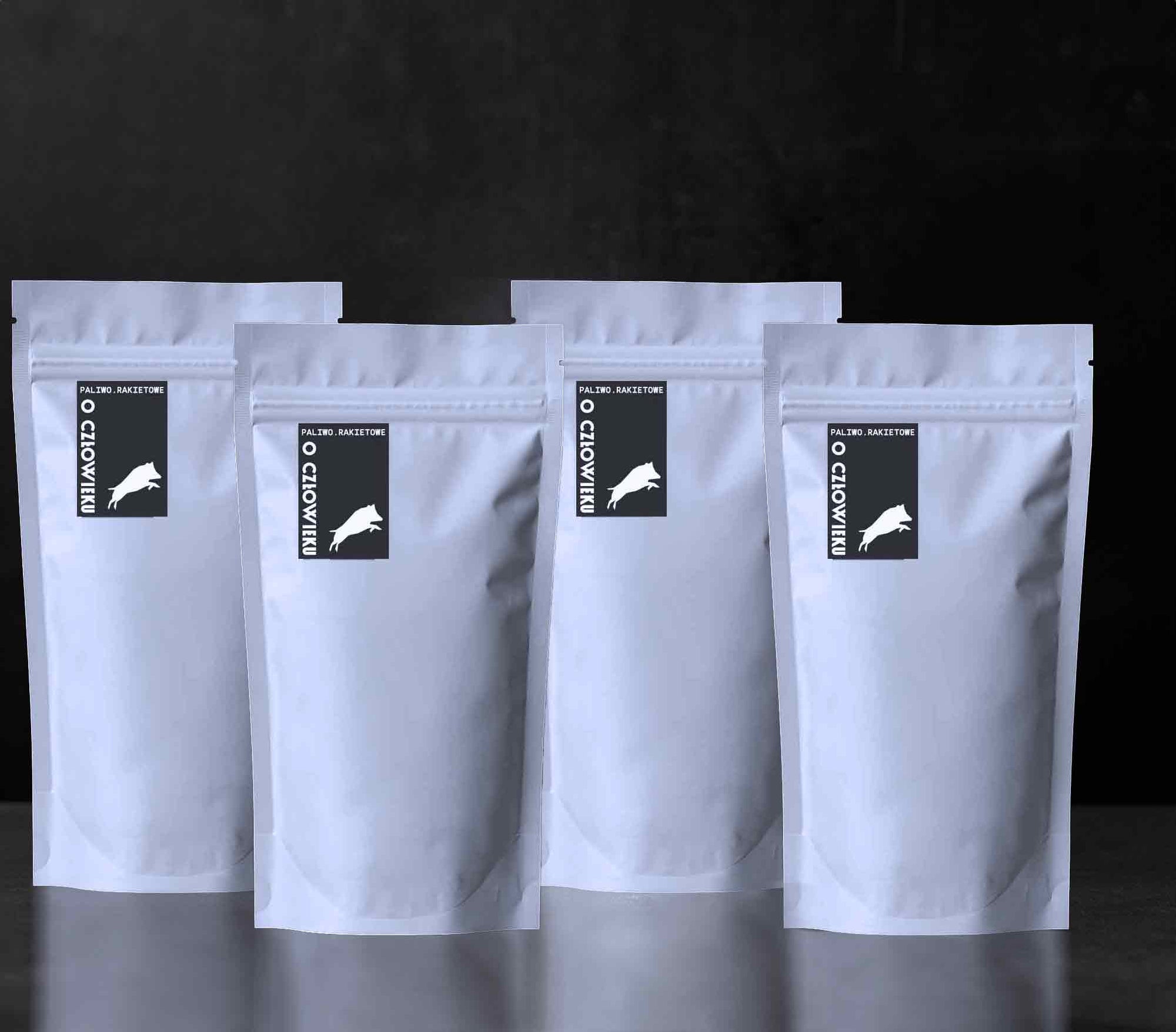 DZIK: 4x paliwo rakietowe 900g (5x160 g CHO), 2x za rege kaszka 2.2 kg, zestaw bidonów O CZŁOWIEKU